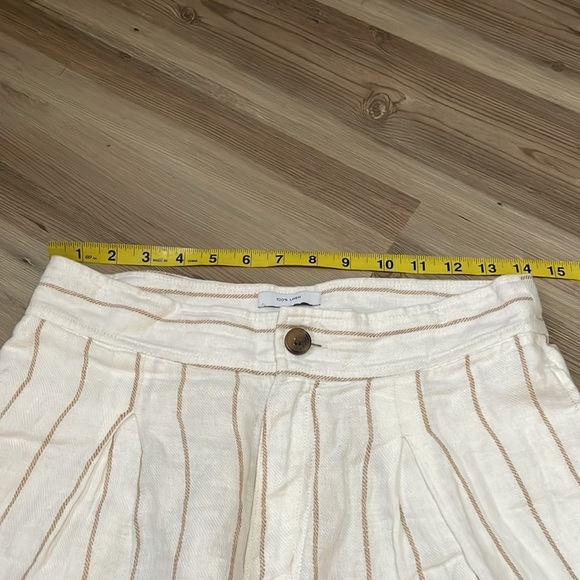 H Halston wide leg linen pants Cream Tan stripe Pleated Womens size 4 Relaxed - Picture 3 of 9